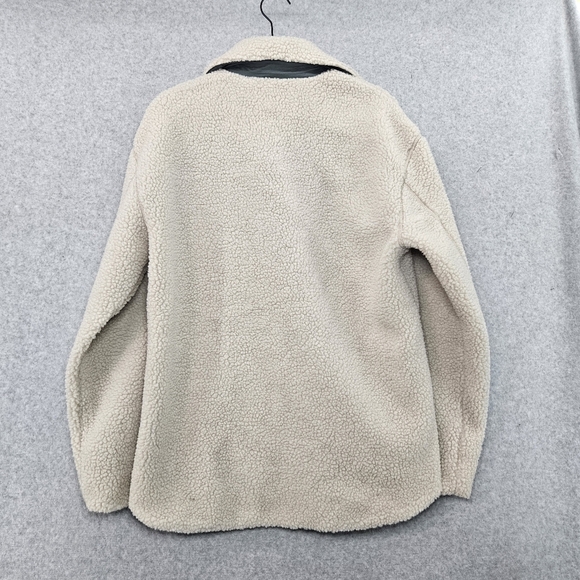 LIV Cora Sherpa Shacket Sage and Cream Women's Size Small - Picture 8 of 8